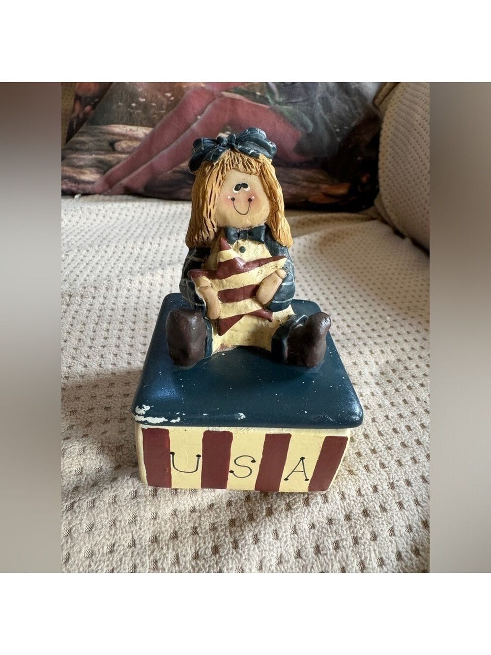 Vintage Patriotic USA Unscented Candle Figurine/Box